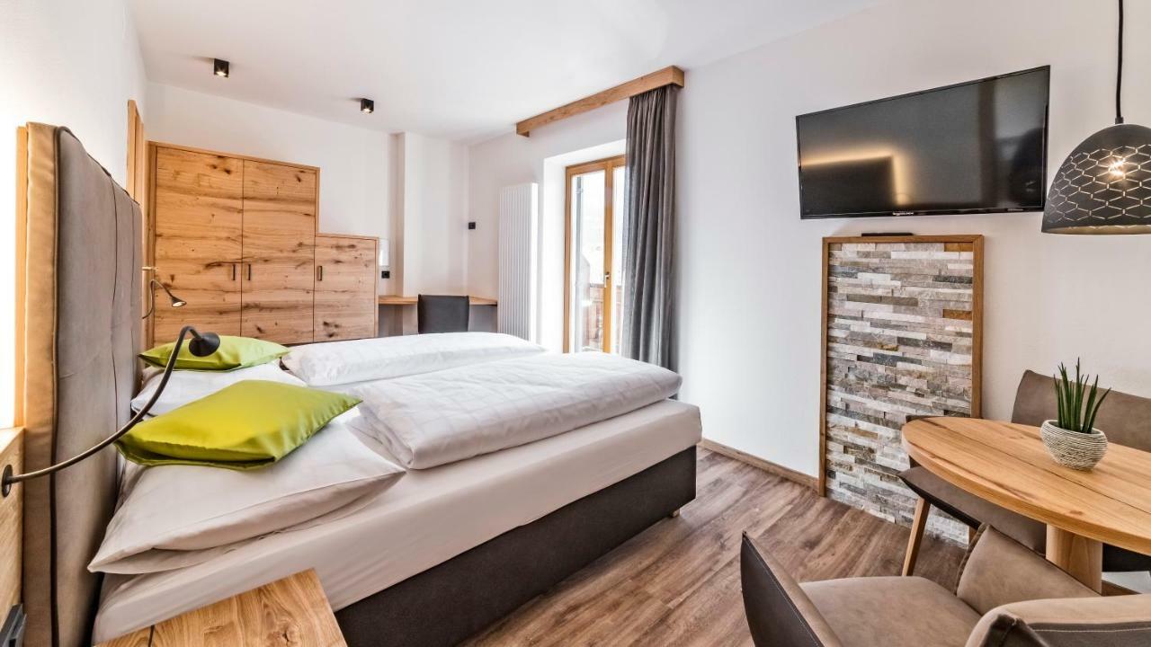 Hotel Garni Sonngart Andrian Exterior foto